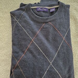 Men's sweater